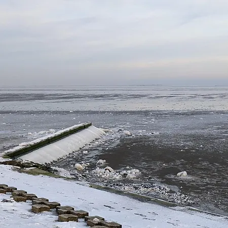 Holiday home Drei-insel-blick Nessmersiel