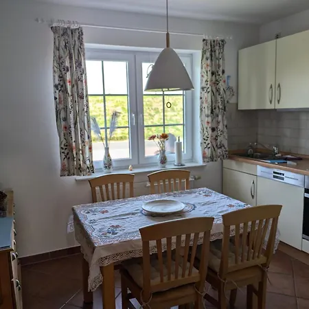 Holiday home Drei-insel-blick *